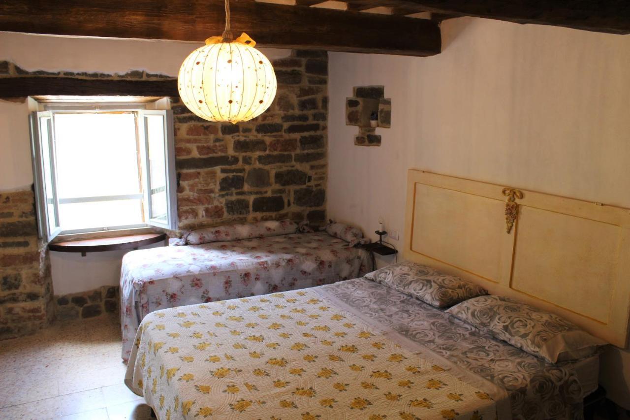 B&B Paradiso Γκούμπιο Εξωτερικό φωτογραφία