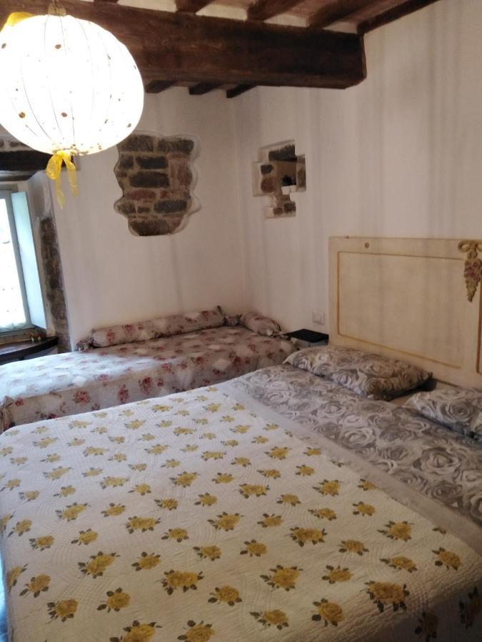 B&B Paradiso Γκούμπιο Δωμάτιο φωτογραφία